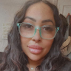 Meet your Posher, Briana